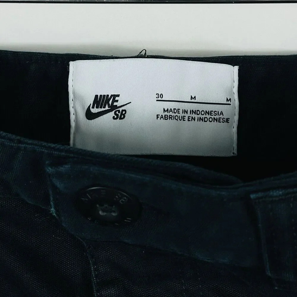 Nike SB Shorts Mens‎ 30 Navy Cargo Pockets Skateboarding 7